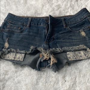 Bullhead (PacSun) Jean Shorts/Daisy Dukes